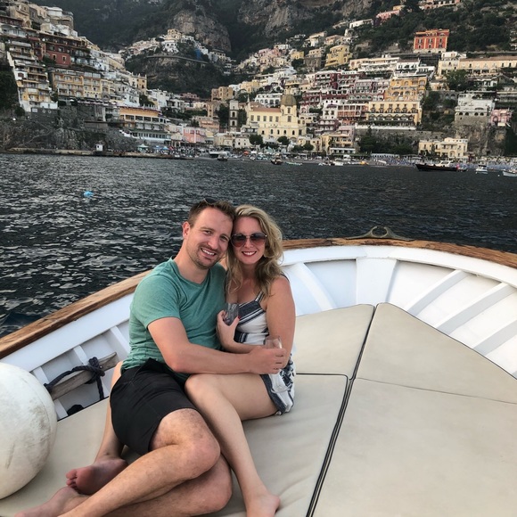 Meet your Posher, Amy - Picture 3 of 8